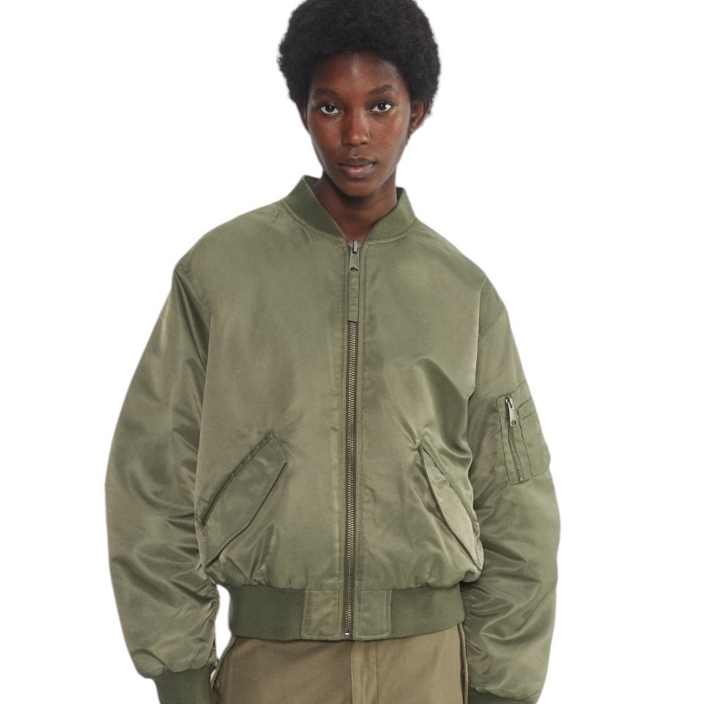 Aritzia TNA Brea Army Green Bomber Style Jacket, size S